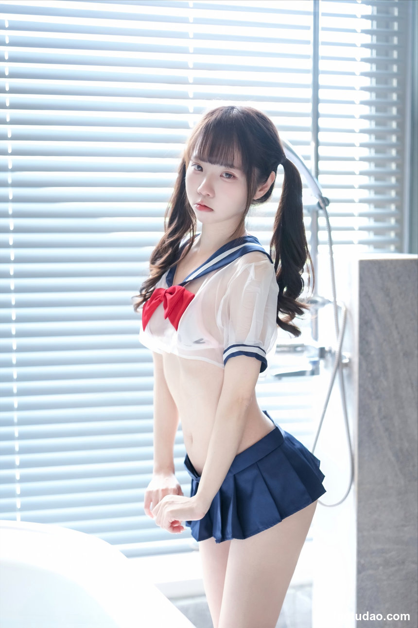 可可小白兔 – NO.022 透明学生服