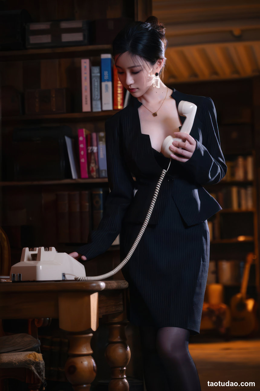 年年nnian – NO.160 麻辣女教师