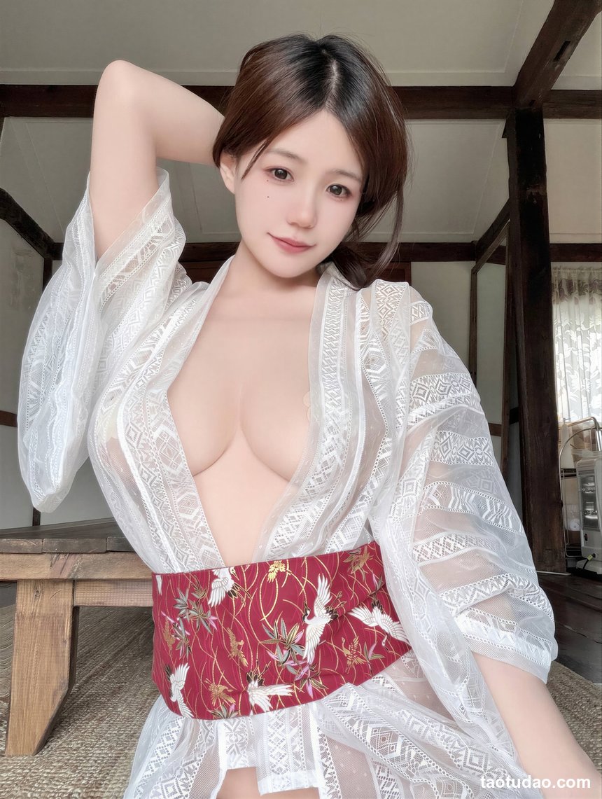 小仓千代w – NO.173 2026年05月Fantia订阅