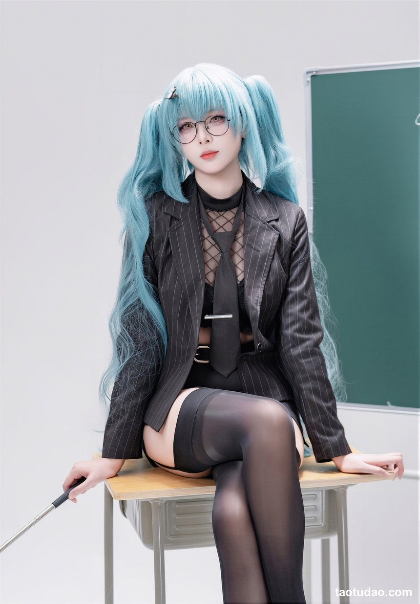轩萧学姐 - Nikke胜利女神 普丽瓦蒂·严厉教诲