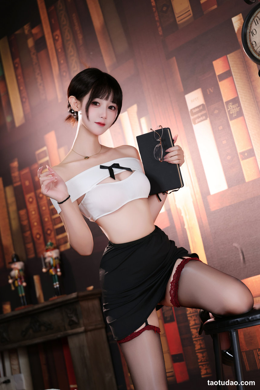 羽生三未 – NO.039 甜系OL