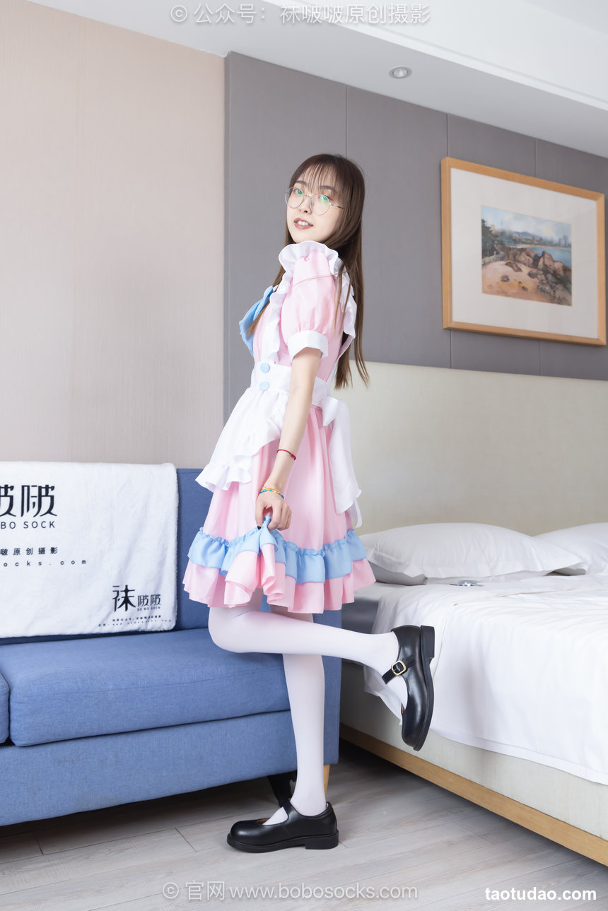 BoBoSocks袜啵啵 No.734 稚予-皮鞋、厚白丝、女仆装、挑鞋