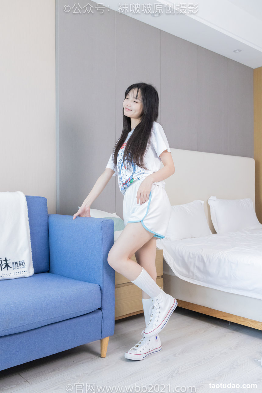 BoBoSocks袜啵啵 积分限定作品046 甜甜圈-匡威帆布鞋、板鞋、白棉袜、黑棉袜