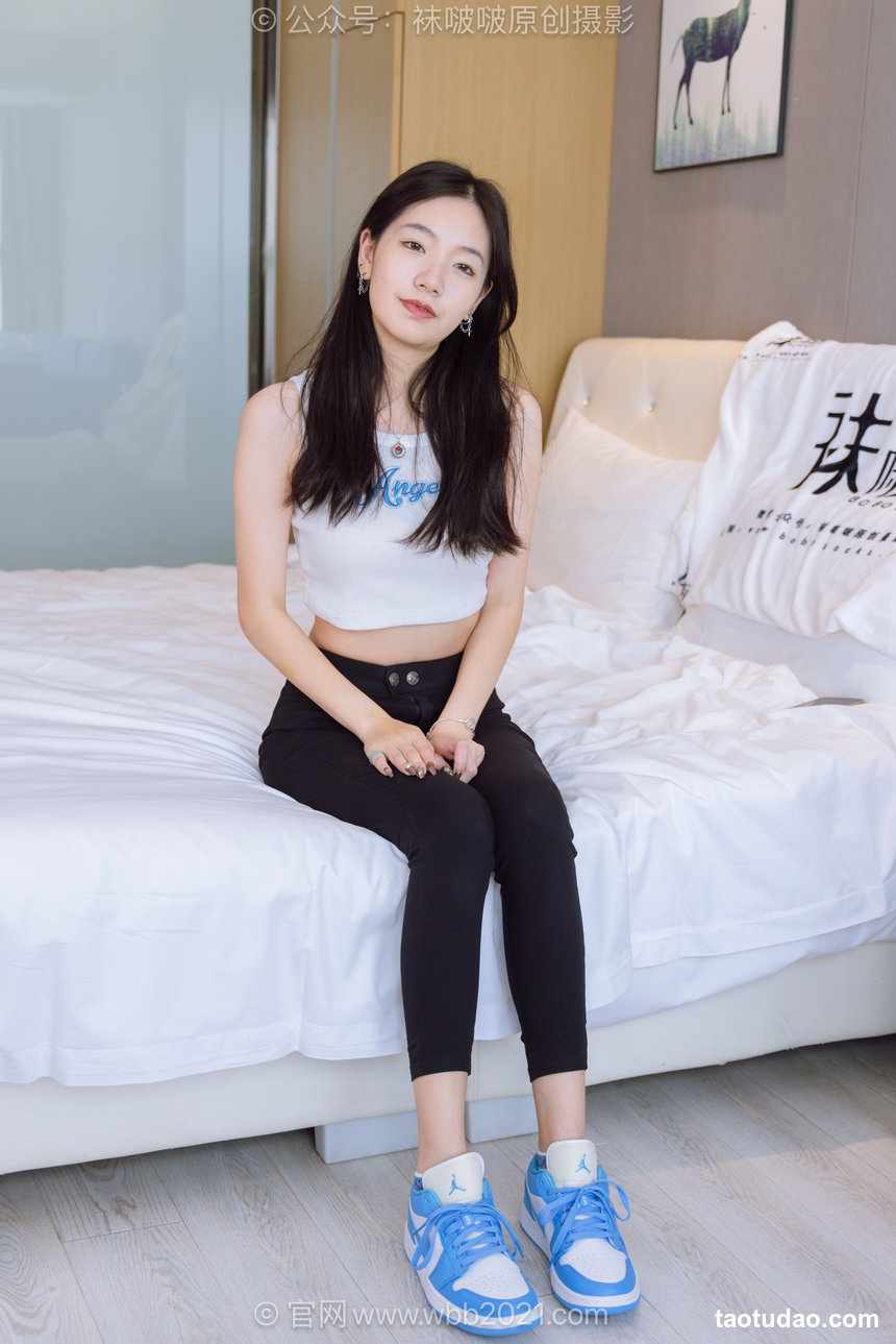 BoBoSocks袜啵啵 积分限定作品049 小甜豆-板鞋、白棉袜、裸足