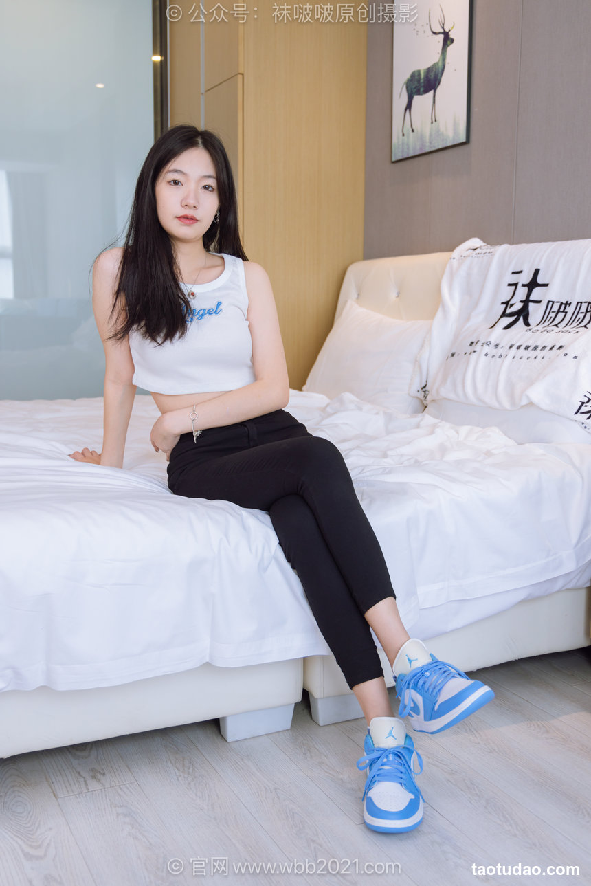 BoBoSocks袜啵啵 积分限定作品049 小甜豆-板鞋、白棉袜、裸足