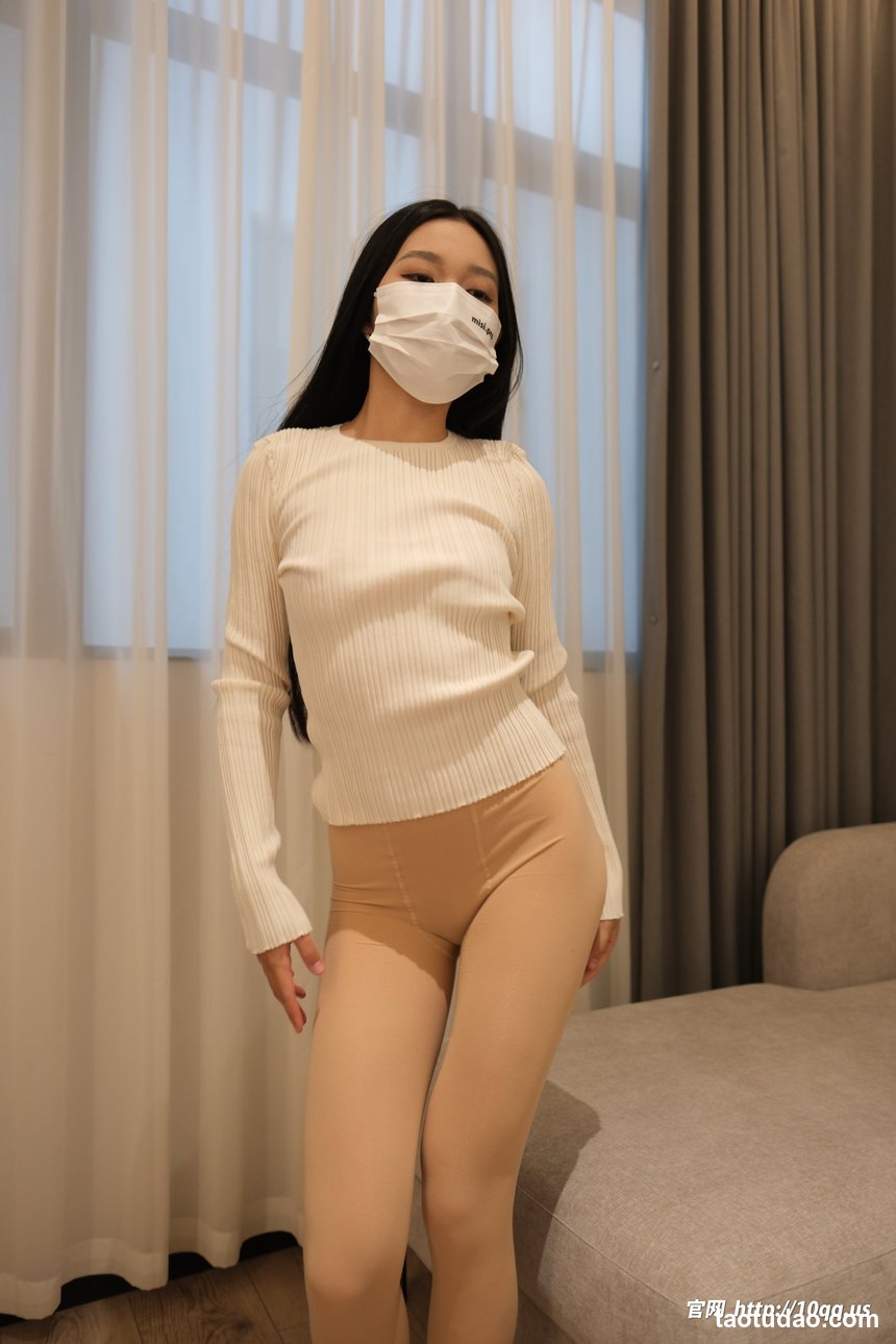 [ROSI口罩系列]2026.03.02 NO.3550[68+1P／199MB]