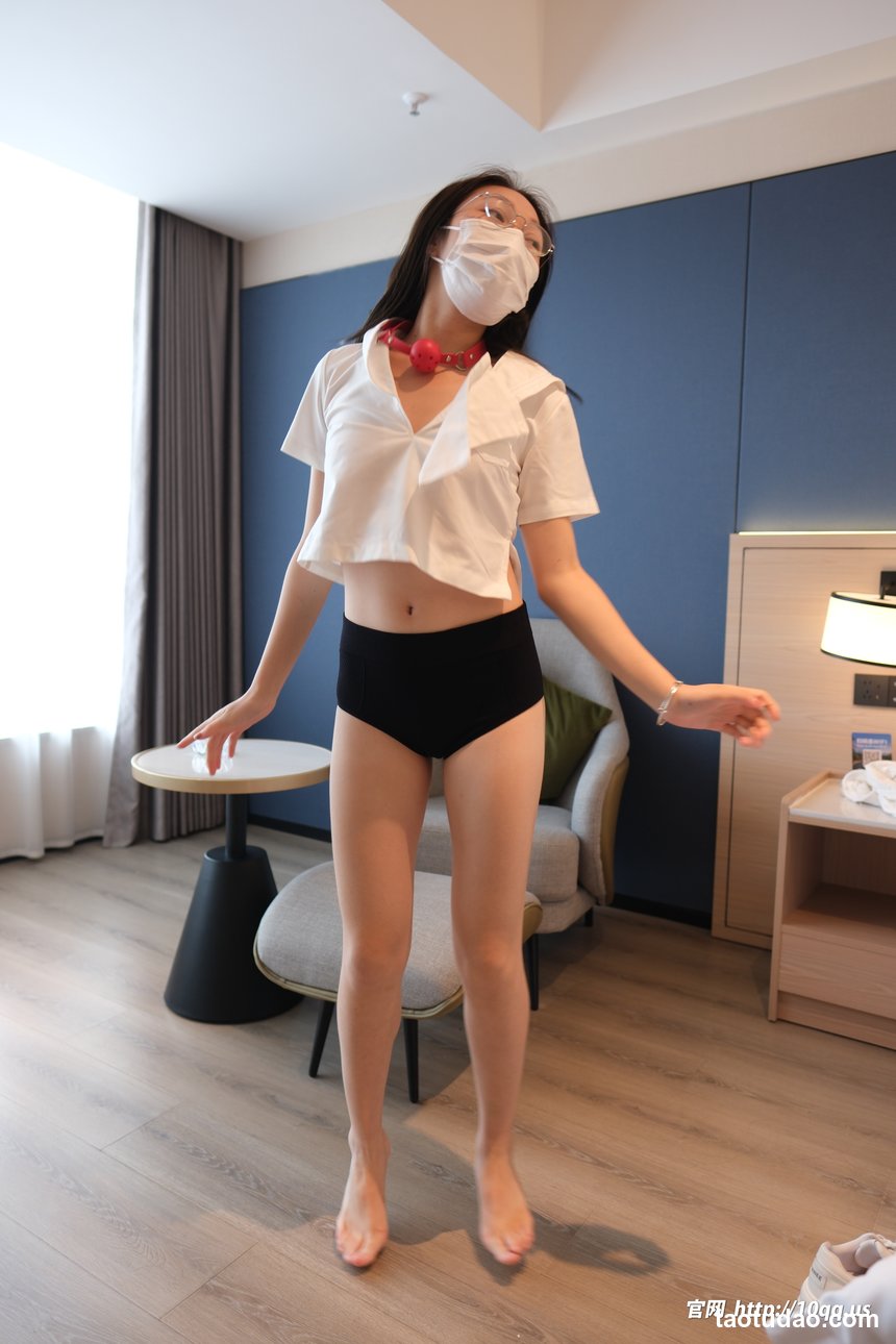 [ROSI口罩系列]2026.03.15 NO.3563[128+1P／325MB]