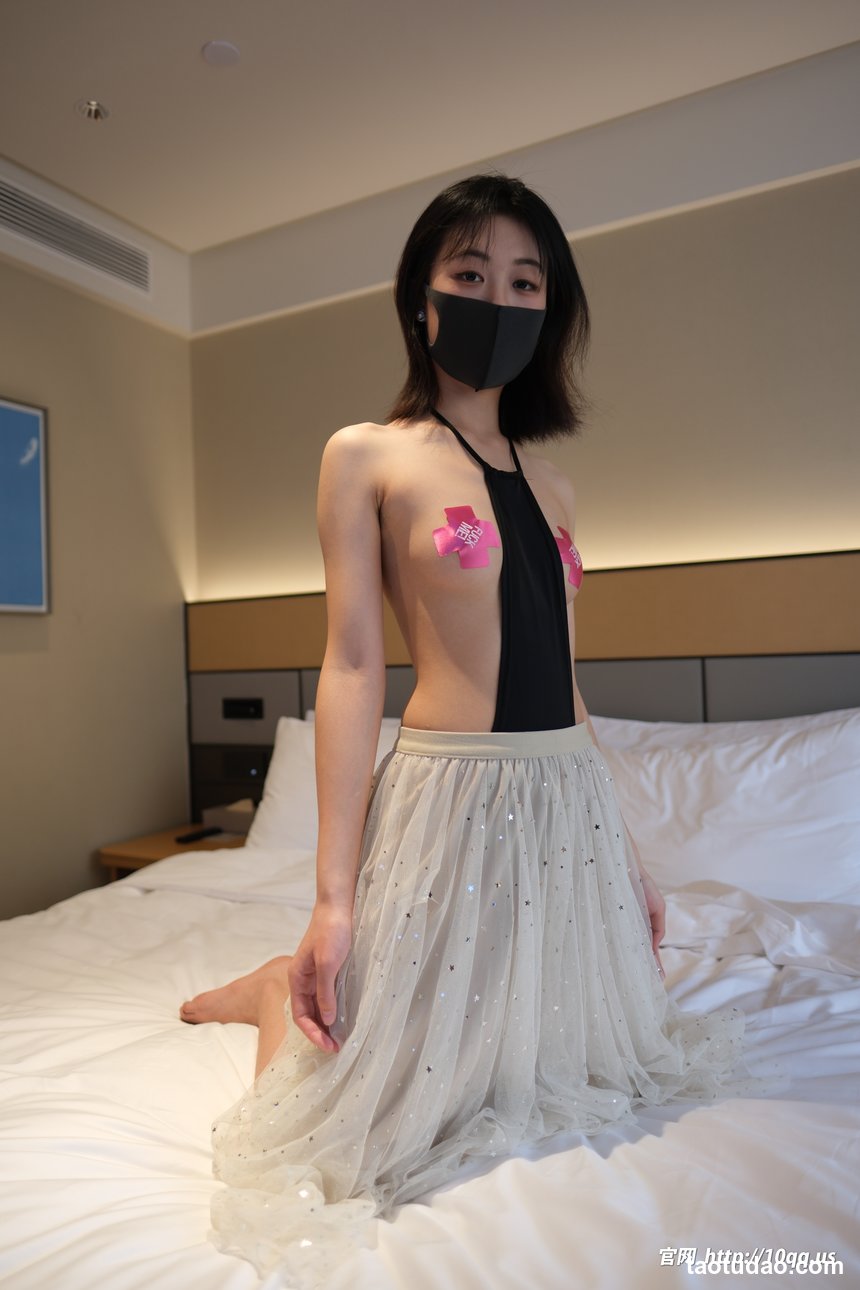 [ROSI口罩系列]2026.03.30 NO.3578[96+1P／227MB]