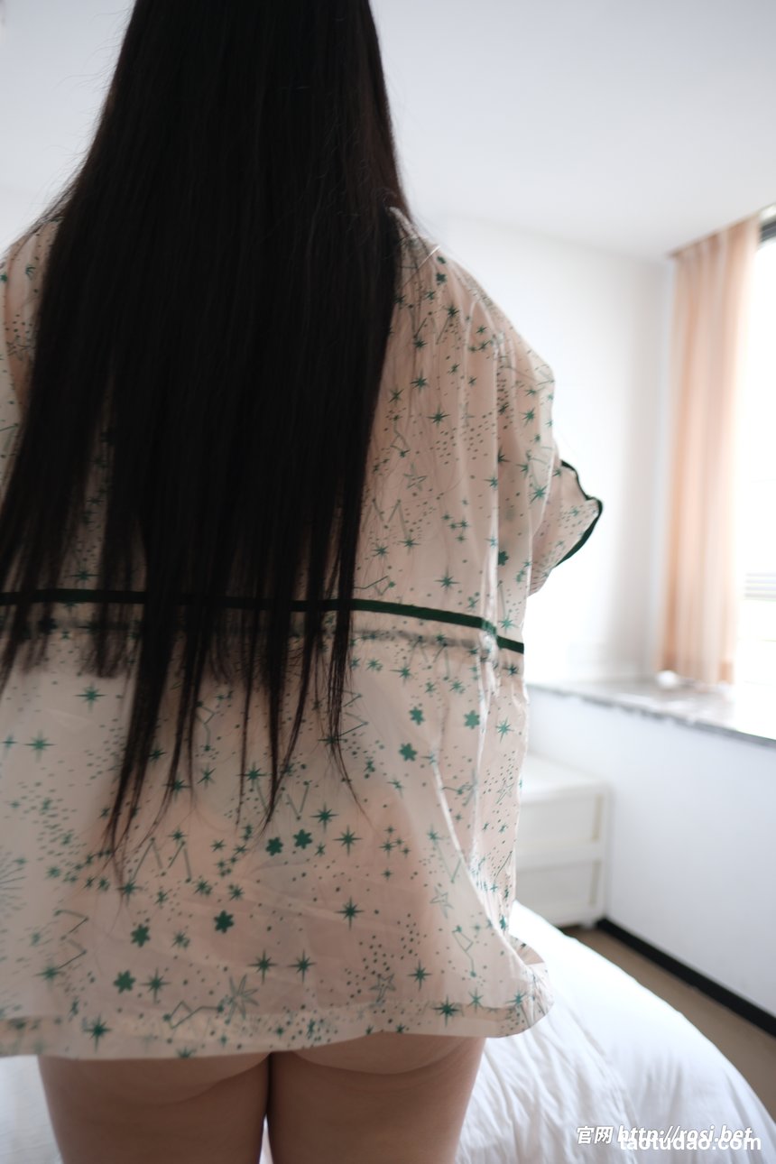 109.[ROSI写真]2026.07.15 NO.5336[71+1P／162MB]