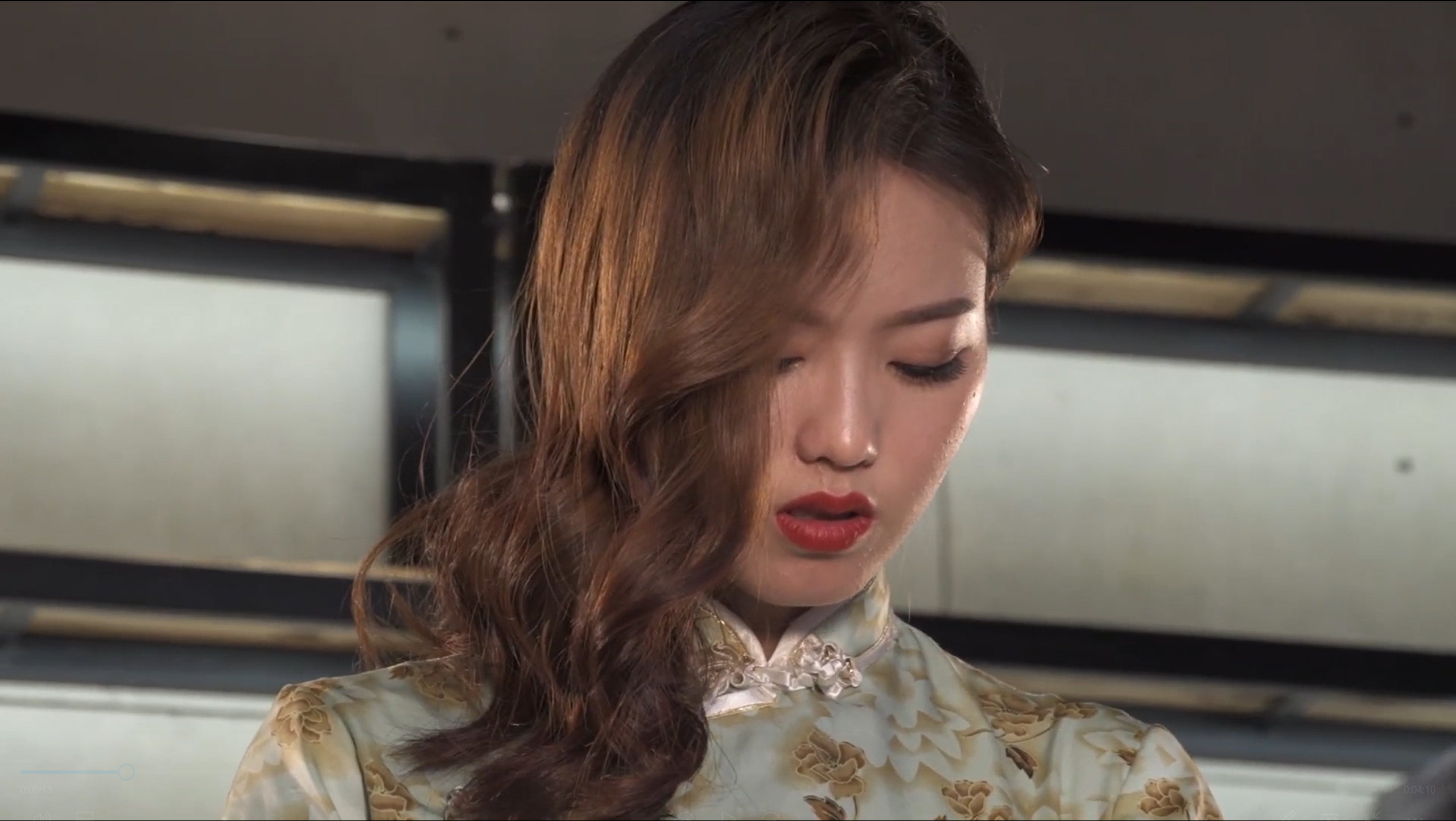 [ligui丽柜] HD视频 2025.01.05 中式旗袍长腿丝袜美女[mp4-471M]