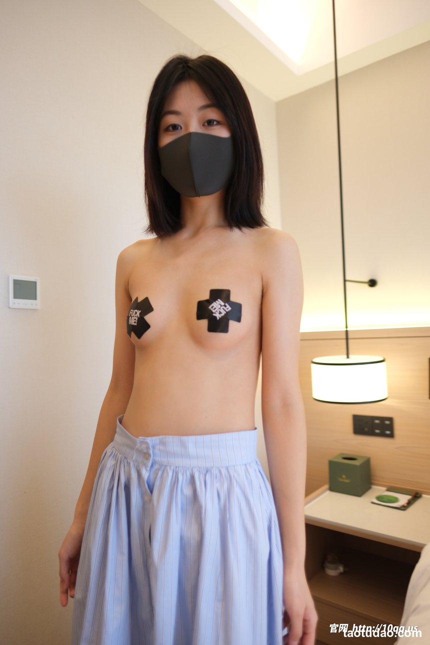 [ROSI口罩系列]2026.05.15 NO.3624[92+1P／205MB]