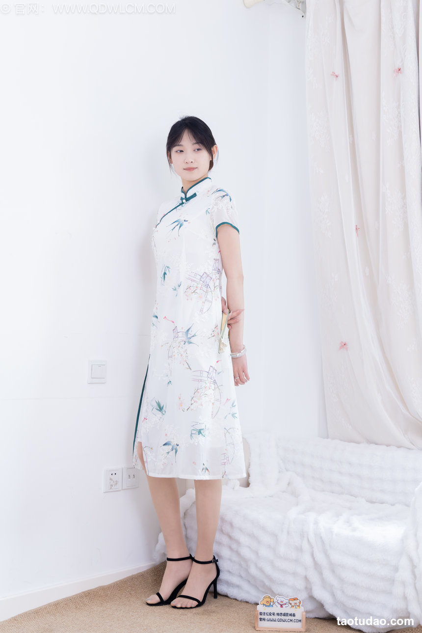 物恋传媒 No.2761 山奈-高跟凉鞋、薄肉丝、裸足、旗袍 [150P1V-5.64GB]