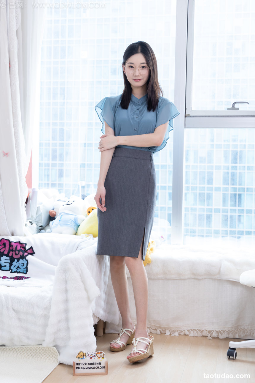 物恋传媒 No.2782 沉香-三双高跟凉鞋、薄肉丝、裸足、旗袍 [172P1V-5.93GB]