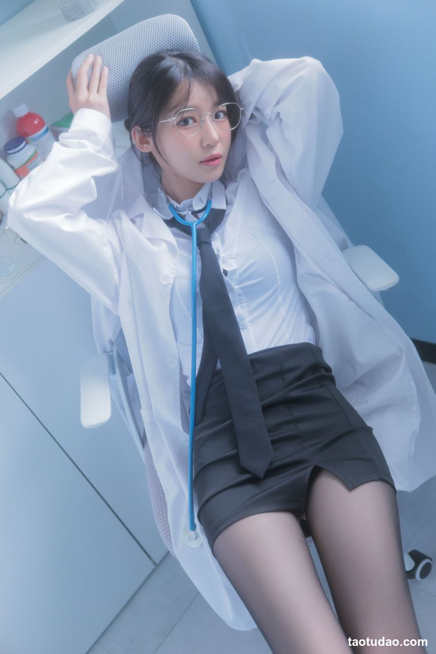 Yeha School Nurse 保健室的医生