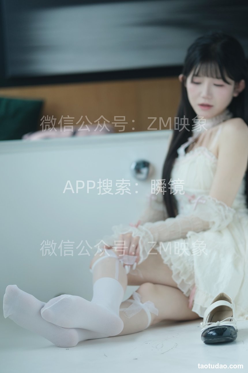 [织梦映像]NO.089 2025年六月众筹第二期-白丝版
