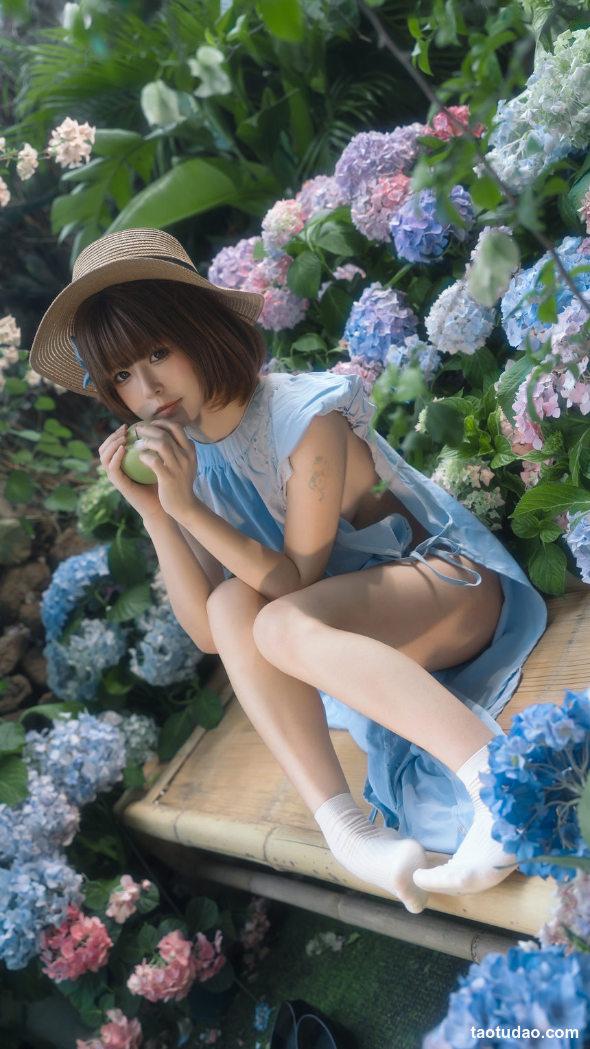 柒柒要乖哦 – NO.094 蔚蓝档案 龙华妃咲 花嫁