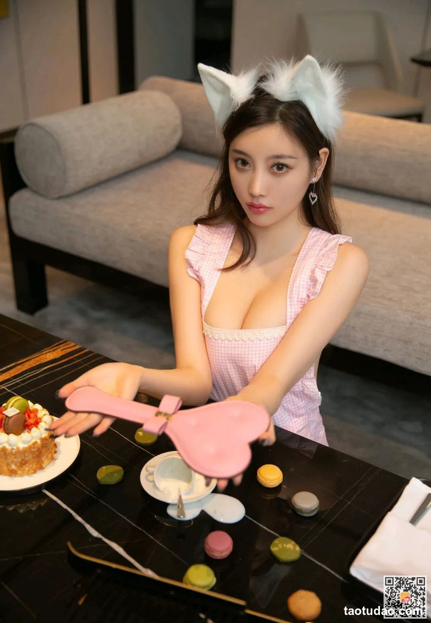 [香柚] No.007 2019.11.13《娇俏猫咪厨娘陪你下午茶》杨晨晨