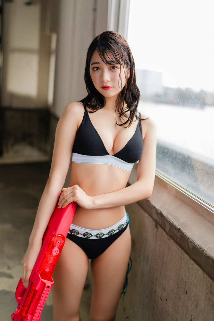 今森茉耶　ミスマガのアソビバ！　「スパイ＆アサシン」　ヤンマガデジタル写真集