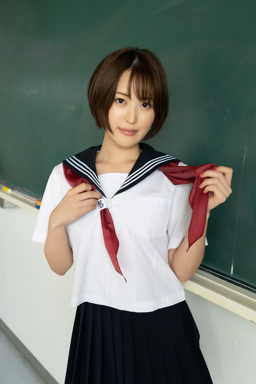 忍野さらVol.2　２人だけのホームルーム 姉セーラースペシャル (アサ芸Secret！デジタル写真集)