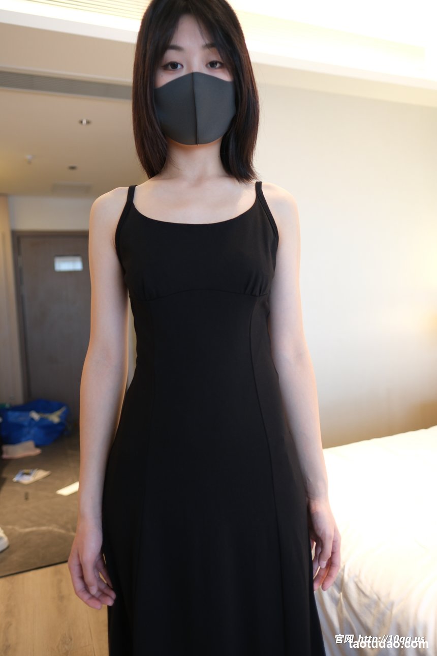 012.[ROSI口罩系列]2026.06.17 NO.3657[84+1P／182MB]