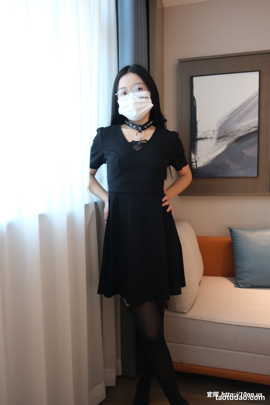 023.[ROSI口罩系列]2026.06.28 NO.3668[125+1P／359MB]
