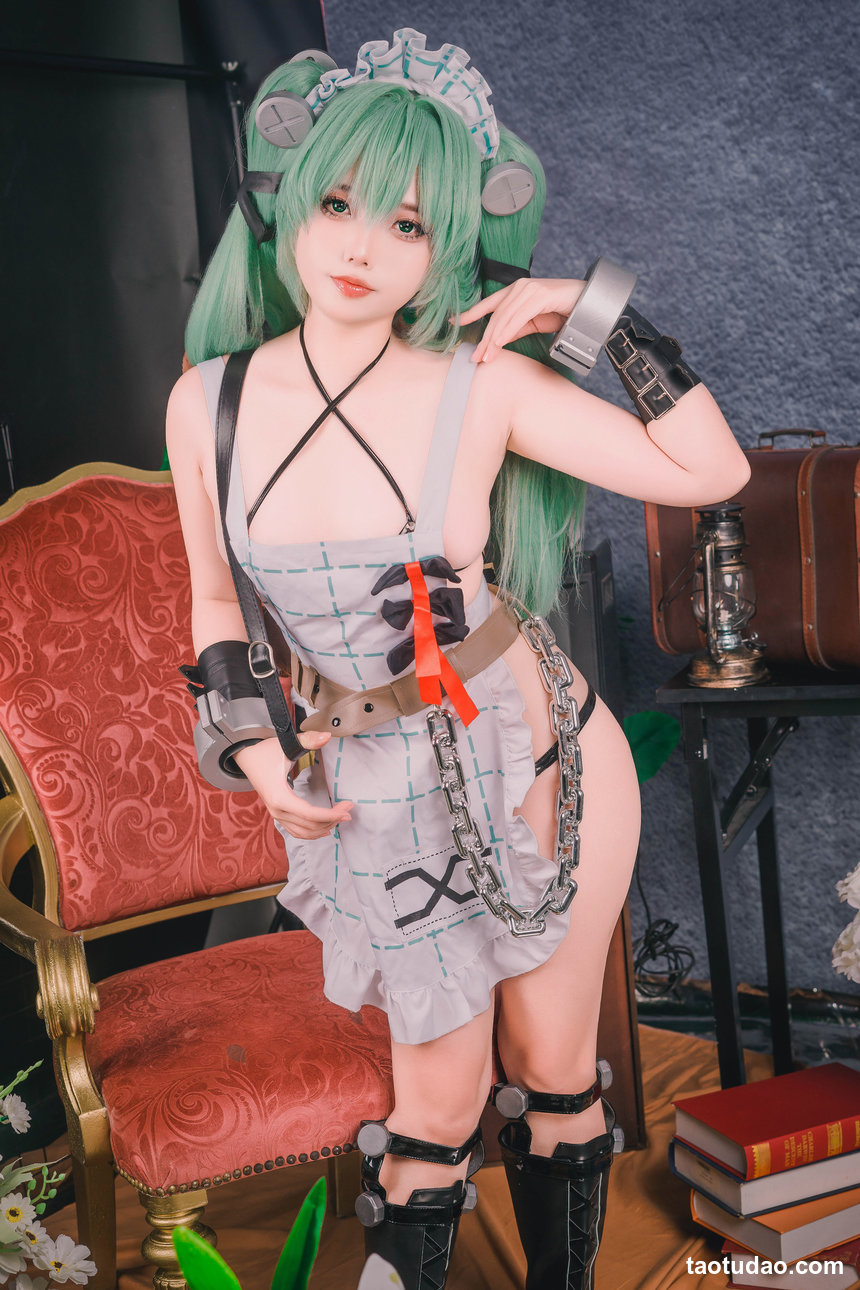 Messie Huang – NO.050 Corin