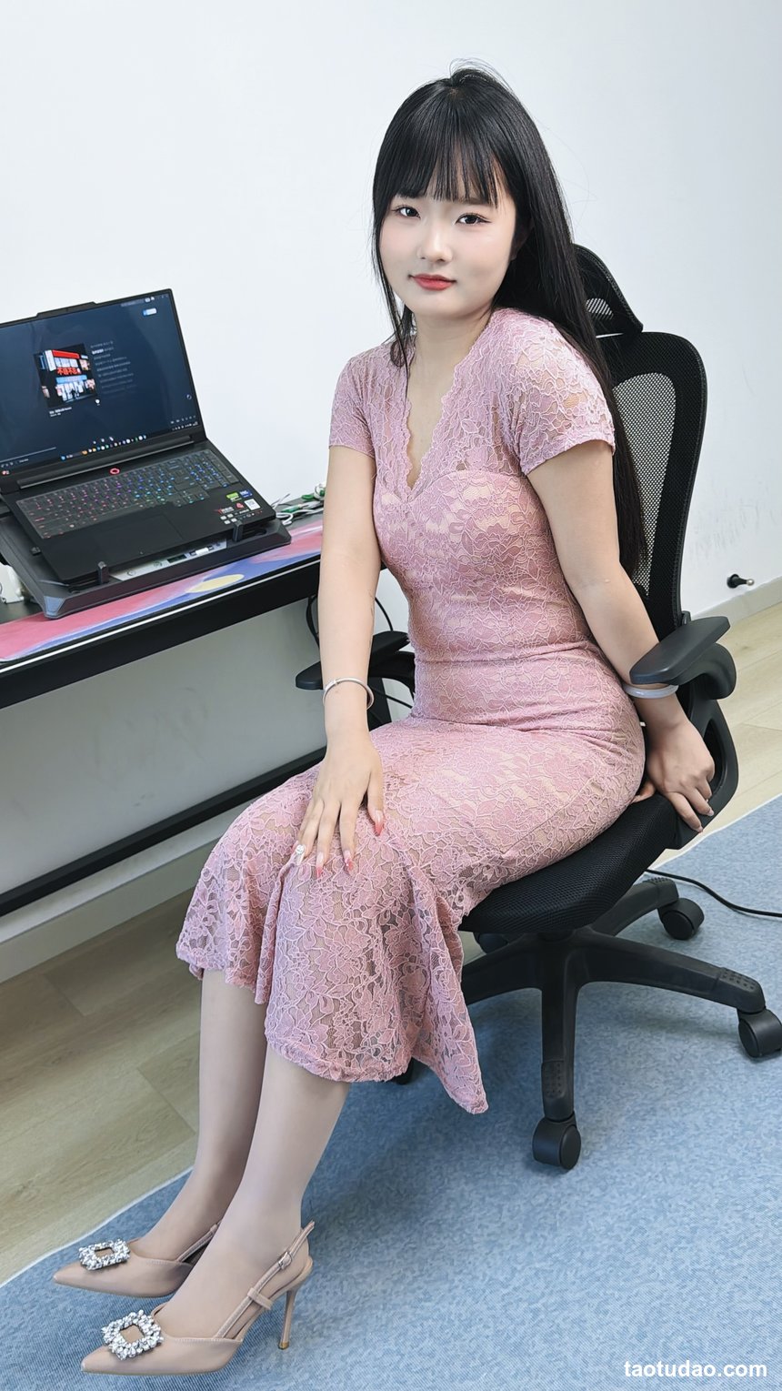 丝韵摄影 NO.3466 嘟嘟 纯欲甜美风 灰色短款针织开衫