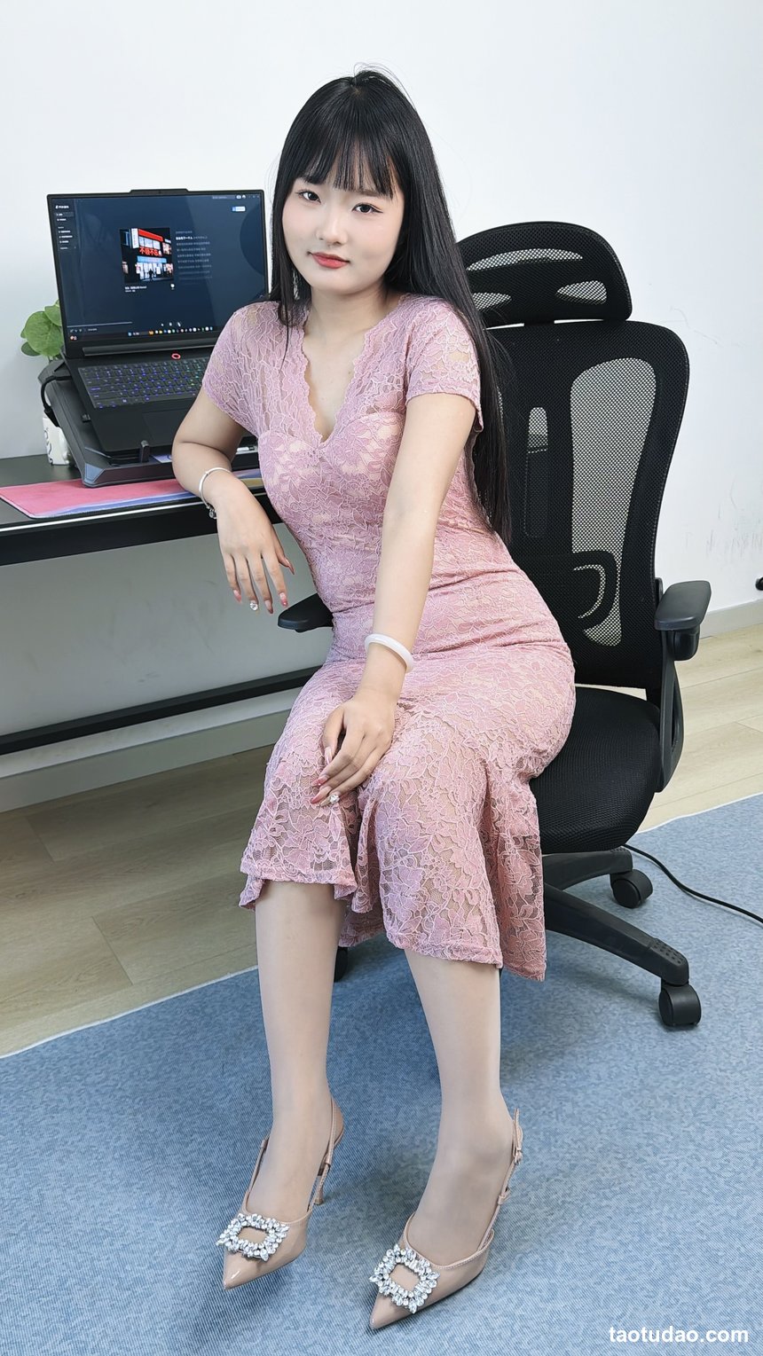 丝韵摄影 NO.3466 嘟嘟 纯欲甜美风 灰色短款针织开衫