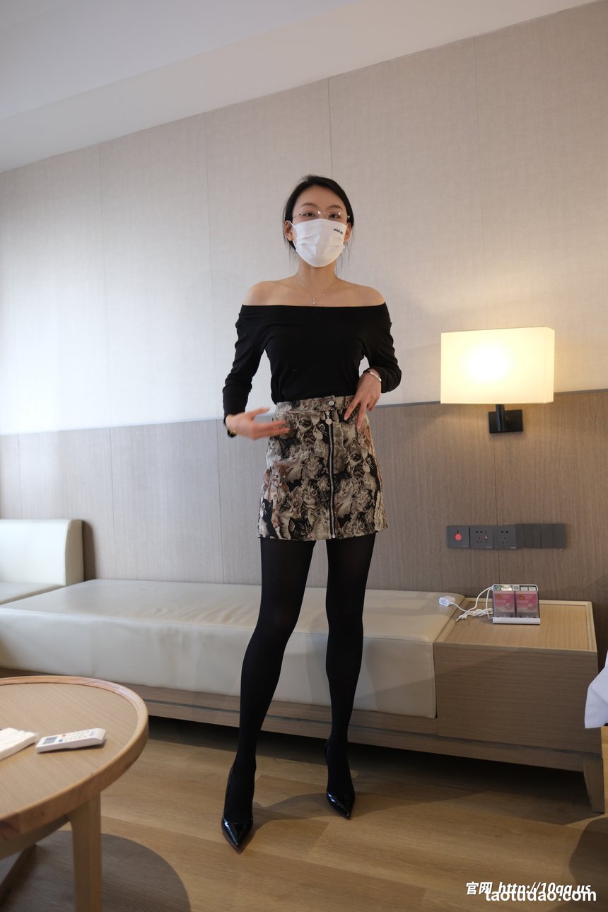 065.[ROSI口罩系列] 2026.09.04 NO.3736 [97P262MB]