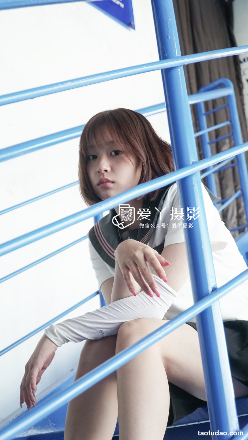 爱丫摄影 NO.002 活力少女 游戏厅青春洋溢JK少女