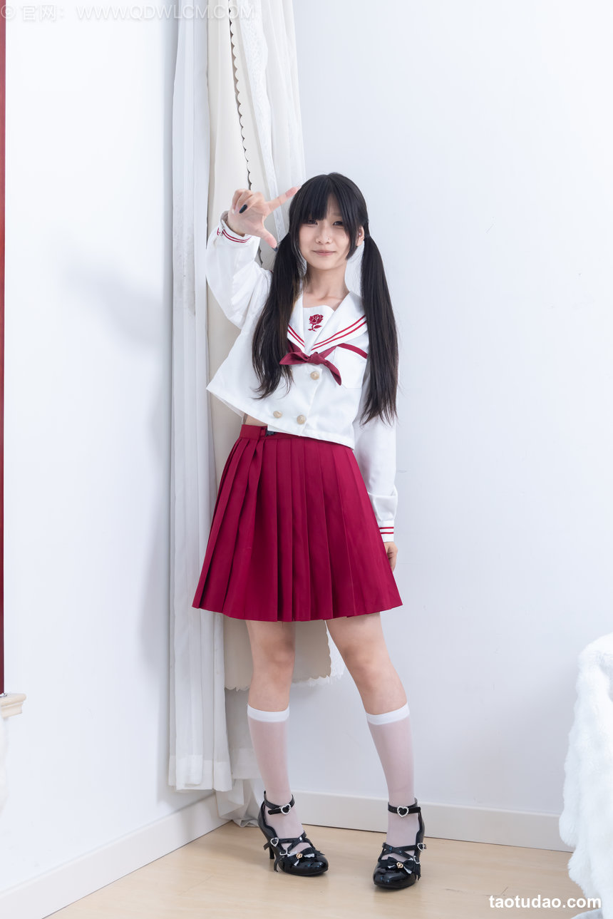 物恋传媒 No.2799 小怜-高跟鞋、薄白丝小腿袜、裸足、jk制服 [170P1V-3.89GB]