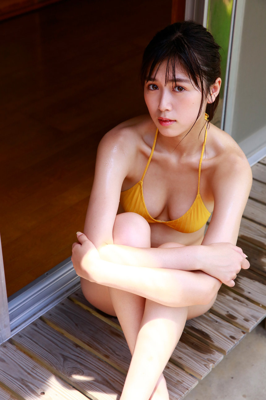 FLASHデジタル写真集　北向珠夕　逸材ボディ、発見！