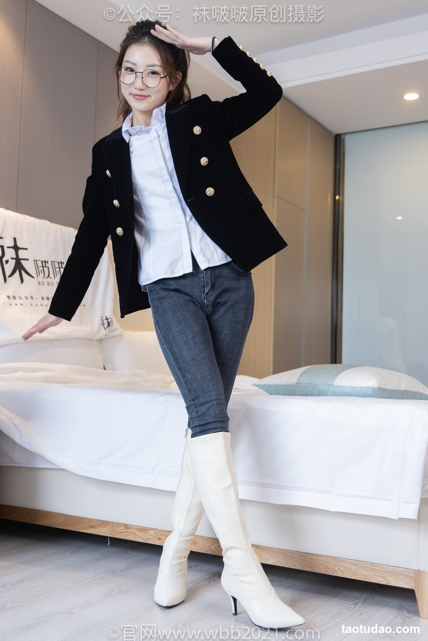 BoBoSocks袜啵啵 积分限定作品024 小沫-高跟长靴、紫色棉袜