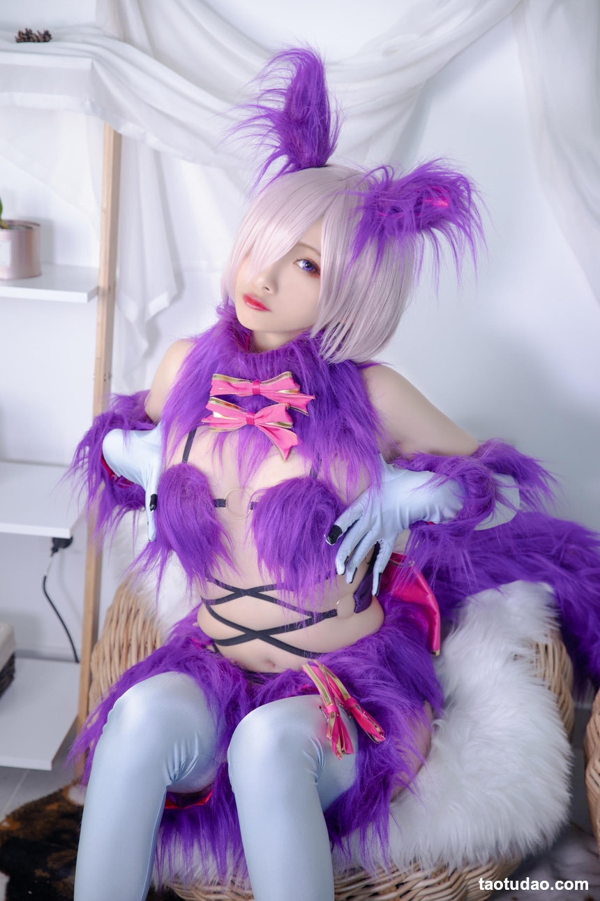 洛璃 LoLiSAMA – NO.125 玛修·基列莱特 危险野兽