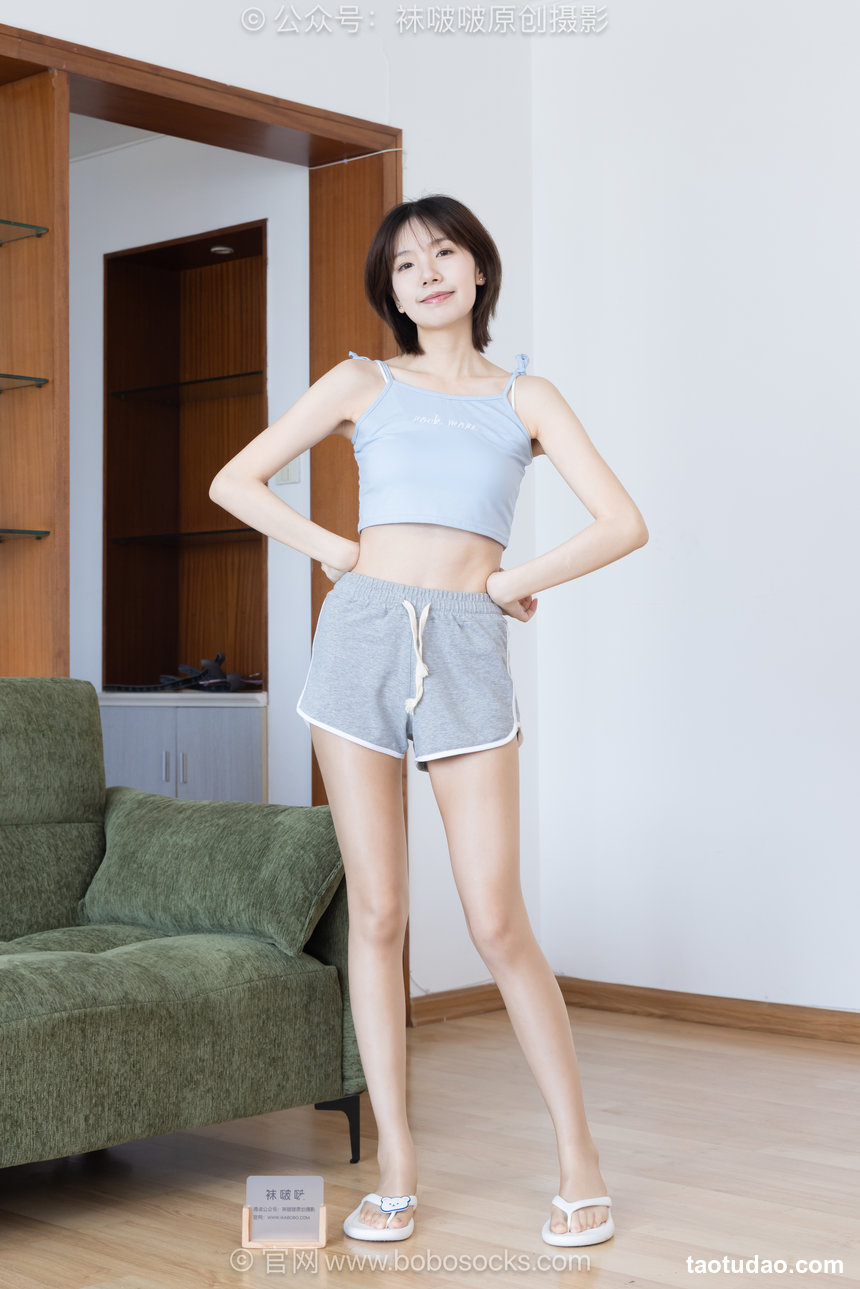 BoBoSocks袜啵啵 No.775 小甜豆-人字拖、油亮薄肉丝、油亮薄黑丝